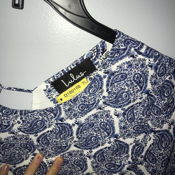 Lulu’s Patterned Dress - Picture 3 of 3